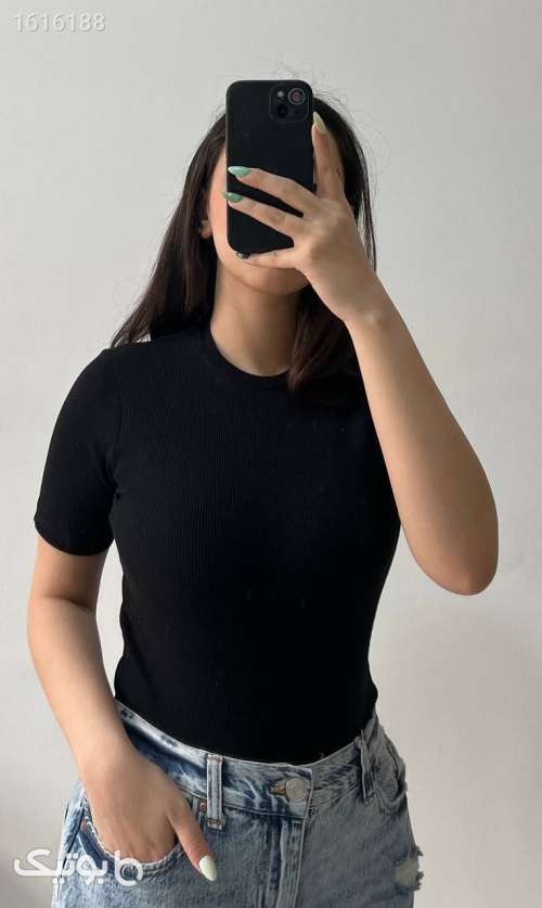 بادی یقه گرد بیسیک مشکی 04 2025