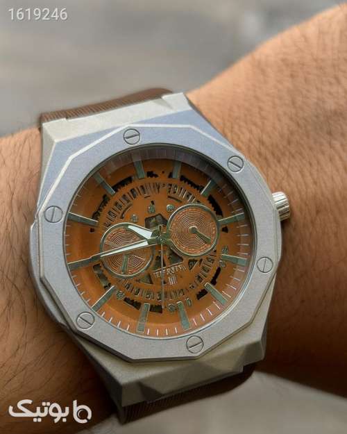 ساعت مردانه HUBLOT کد 6399 قهوه ای 04 2025
