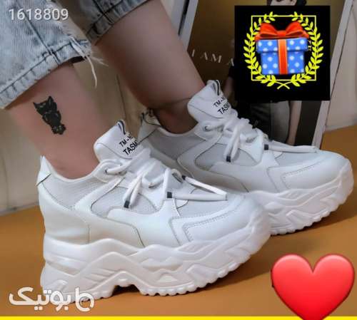کتونی خفن برای خاص پسندا  سفید 04 2025