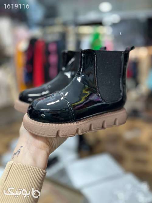 بوت بچگانه  مشکی 04 2025