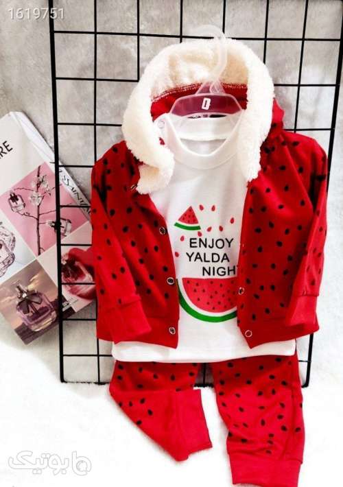 سه تیکه یلدایی نوزادی قرمز 04 2025