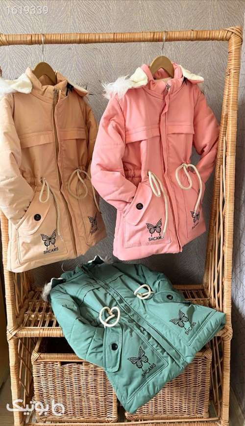 کاپشن دخترانه  کرم 04 2025