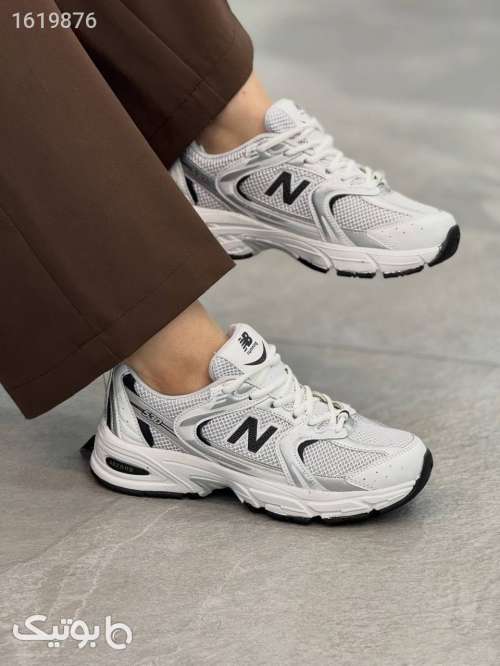 کفش زنونه اسپورت نیوبالانس سفید 04 2025