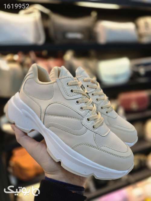 کفش زنونه اسپورت شیک طلایی 04 2025