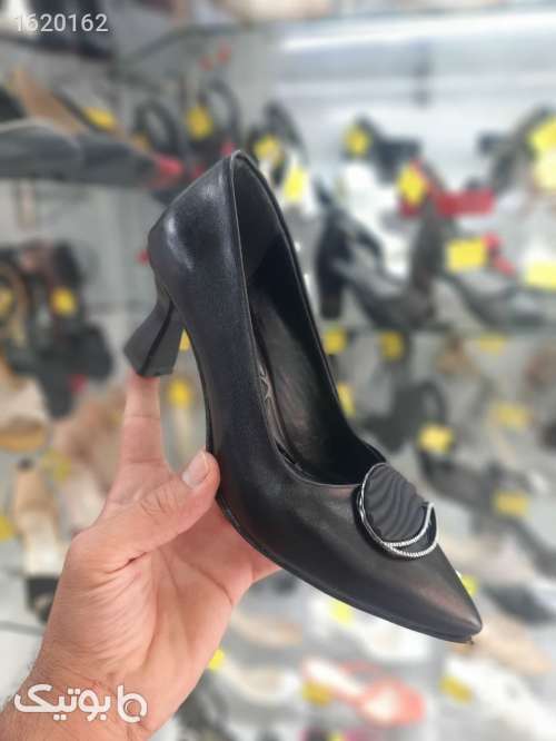 کفش خفن و خاص  مشکی 04 2025
